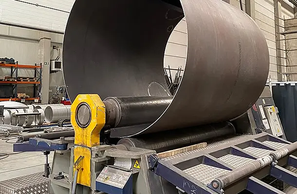 Четиривалова огъваща машина