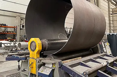 Четиривалова огъваща машина